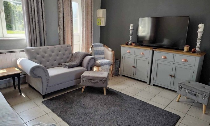 Chaulieu Other | Charming 2-bedroom farmhouse in Chaulieu. Only 10 mins drive to town. 3 star acc