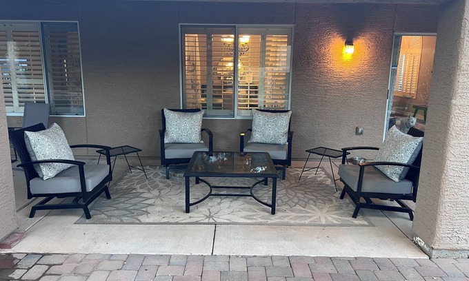 Chandler House | Charming 2-bedroom house in resort Sun Lakes community