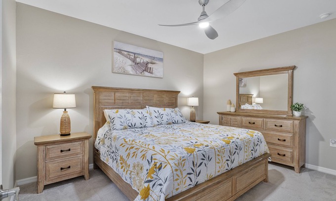 Biggar Condo | Charming 2-bedroom condo with WiFi, AC in enchanting Punta Gorda