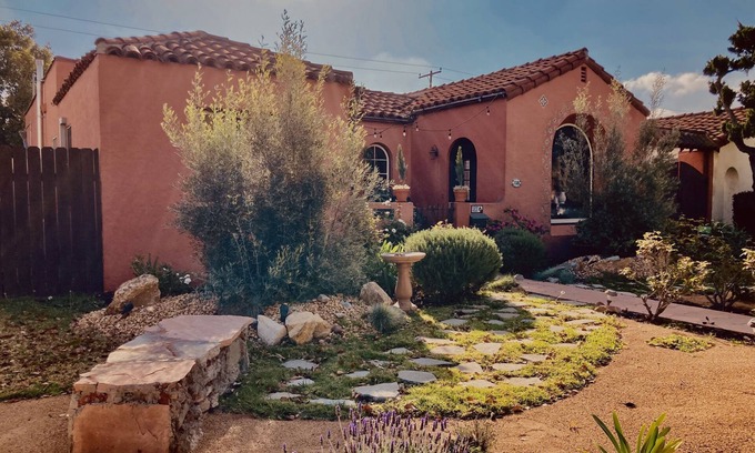 Cal Heights House | Charming 2-bedroom vacation home just 13 minutes from Long Beach Cruise Terminal