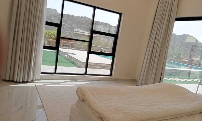 Hatta Villa | Charming 2-bedroom villa with Private pool and Barbecue area,