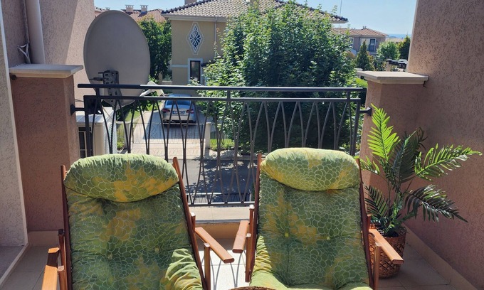Vetren Villa | Charming 2-bedroom villa with AC, WiFi in Burgas Area near beaches & airport