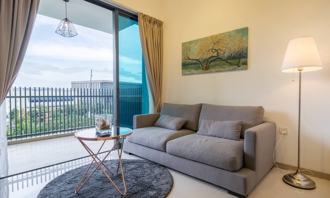 Jurong Apartment | CHARMING 2 BR GATEWAY DRIVE,JURONG EAST