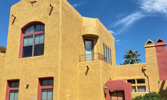 Tumacacori House | Charming 2BR-2.5BA Townhome- Access to Pool, Hot Tub & Gym