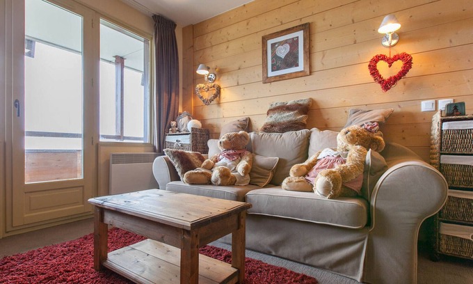 Avoriaz Apartment | Charming 3/4 room apartment for 6 with Wifi in Avoriaz