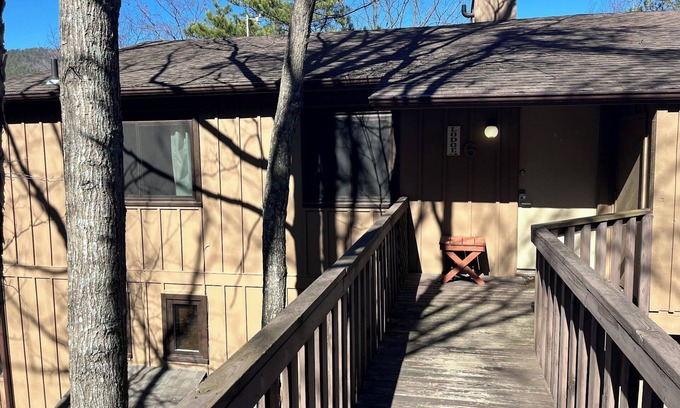 McGaheysville House | Charming 3-bedroom townhome with AC, WiFi in fabulous McGaheysville