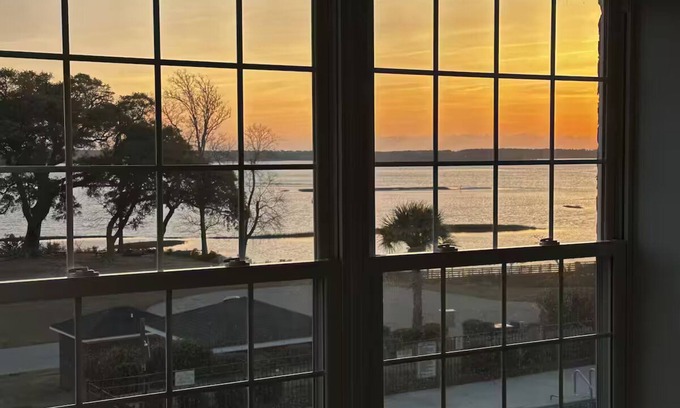 Swansboro Condo | Charming 3-bedroom condo with amazing views in lovely Swansboro