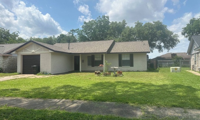 Sugar Land House | Charming 3-bedroom house in lovely Sugar Land