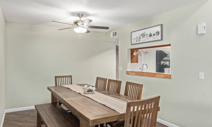 Suntrails III House | Charming 3-bedroom house with Pool, WiFi and AC in amazing Mesa