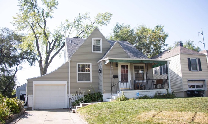 Aksarben - Elmwood Park House | Charming 3-bedroom near Aksarben/Baxter Arena