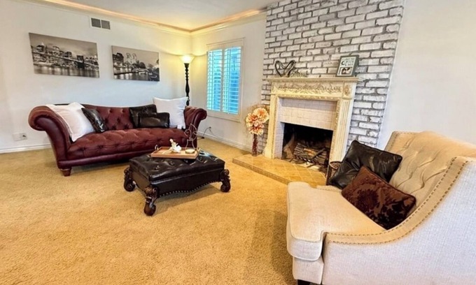 Fountain Valley House | Charming 4-bedroom house in delightful safety Fountain Valley 5mins to the beach