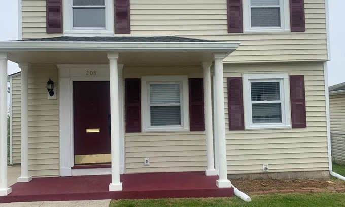 Hagerstown House | Charming 4-bedroom house with AC and WiFi in enchanting Hagerstown