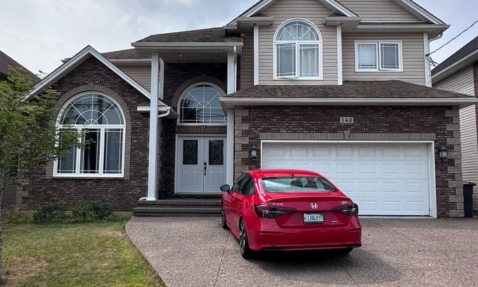 Bedford House | Charming 4-bedroom Townhouse