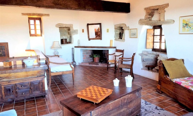 Piedicorte-di-Gaggio Villa | Charming 4-room village house from the 15th century