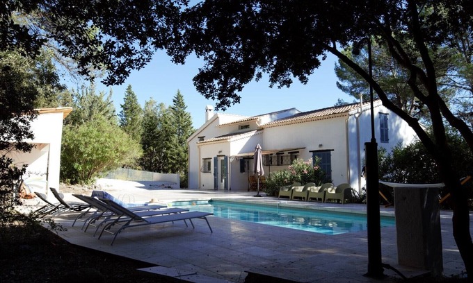 Lorgues Villa | Charming 5* listed Provencal house 5 bedrooms, 4 bath and private swimming pool