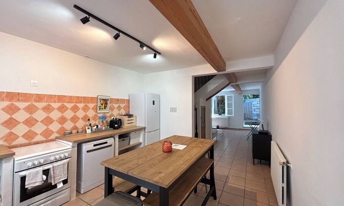 Avignon House | Charming air-conditioned house with courtyard in the center of Avignon
