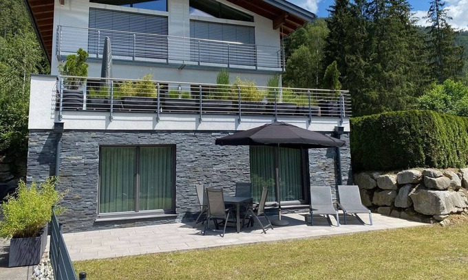 Untertauern Apartment | Charming Apartment in Untertauern near Ski Bus Stop