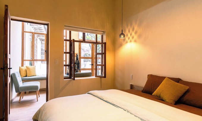 Cuenca Apartment | Charming Apartment in Cuenca’s Historic Center– Quiet and Abundant Natural Light