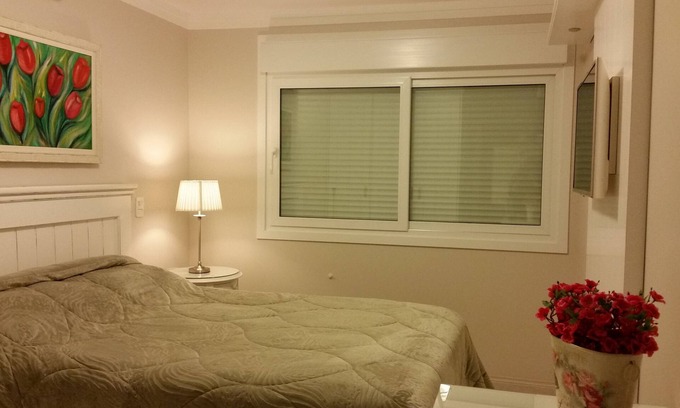 Centro Apartment | Charming apartment in front of the Stone Cathedral in Canela (up to 5 people)