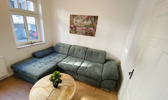 Geseke Apartment | Charming Apartment l 4 Beds l 2 Bedrooms l Wi-fi