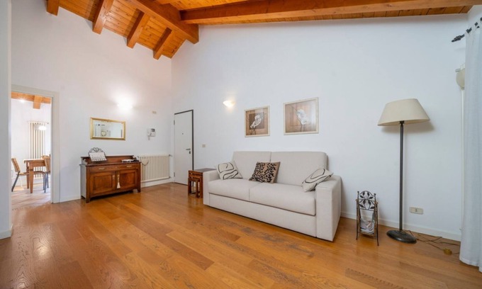 Palmanova Apartment | Charming apartment of about 90 sqm, able to accommodate up to 6 people, located on the second floor of a building without a lift.The property is located within the walls of Palmanova, the famous fortress-city in the shape of a nine-pointed star, declared