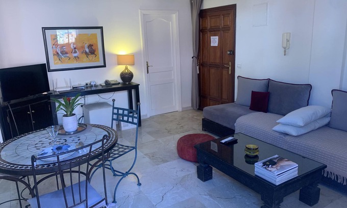 Gueliz Apartment | CHARMING APARTMENT QUIET COMFORTABLE 2 PLACES C CENTER MARRAKECH GUELIZ
