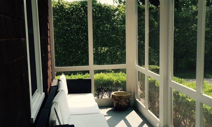 Bellport House | Charming Boutique House In Village Of Bellport