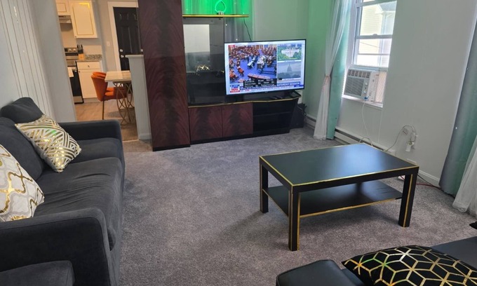 Manchester House | Charming Brand New & Fully Furnished 2-bedroom house in amazing Manchester