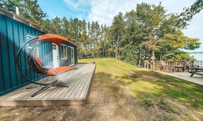 Rush City Cottage | Charming Cabin Overlooking Rush Lake
