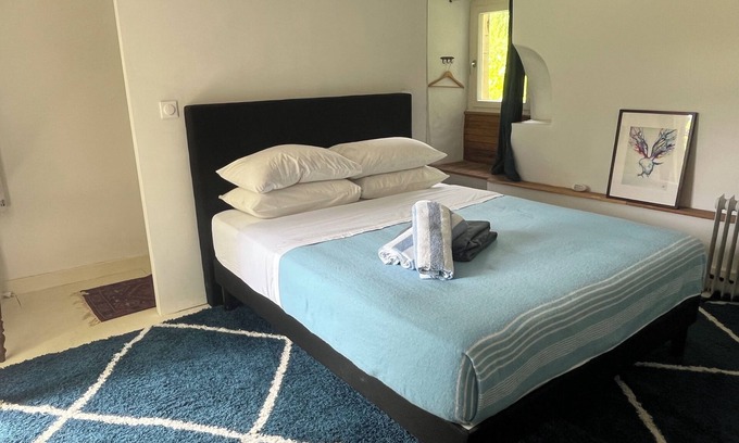 Andressac Bed & Breakfast | Charming chambre d'hote for 4-6 people with swimming pool and outdoor kitchen