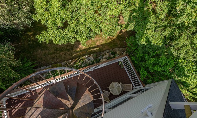 Chester Center House | Charming Chester Retreat- Near Village Center