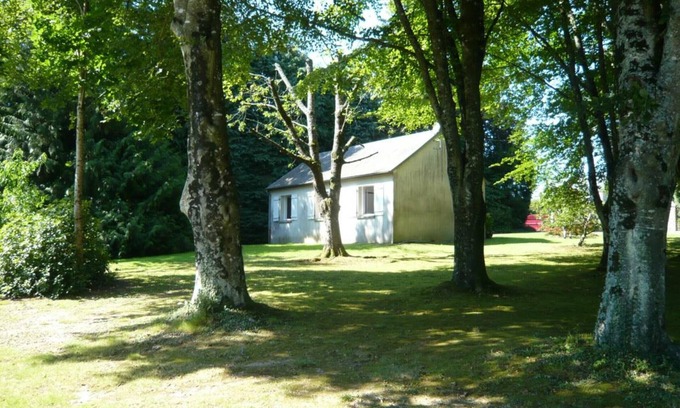 Percy-en-Normandie Cottage | Charming Cottage in Normandy with WiFi, Garden, and Modern Amenities