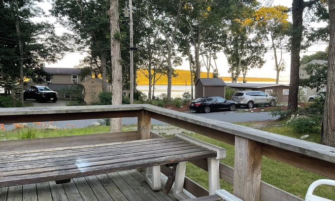 Mashpee Neck Cottage | Charming cottage with 2 bedrooms and WiFi, AC in enchanting Mashpee