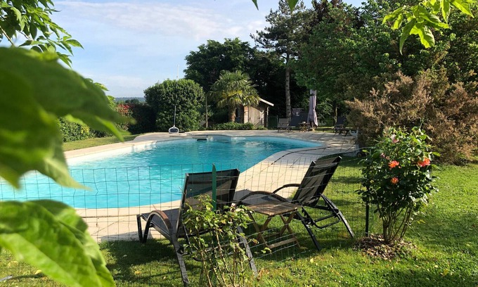 Solesmes Bed & Breakfast | Charming Countryside Retreat with Pool, Near Solesmes Abbey
