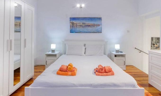 Floriana Apartment | Charming Cozy Studio in the Heart of Floriana!
