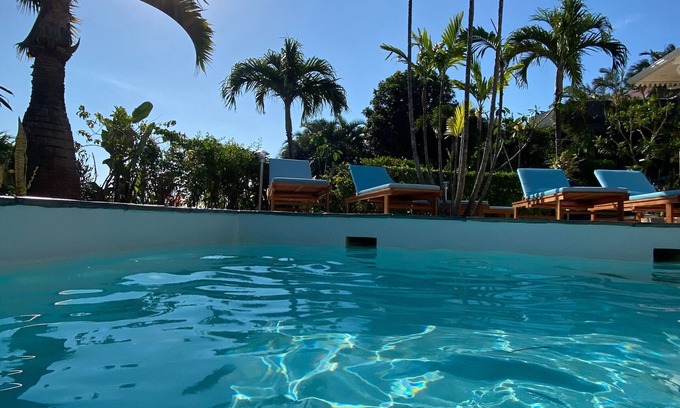 Petite-Ile Cottage | Charming Creole cottage with pool, air conditioning, and parking - Near Grand'Anse beach