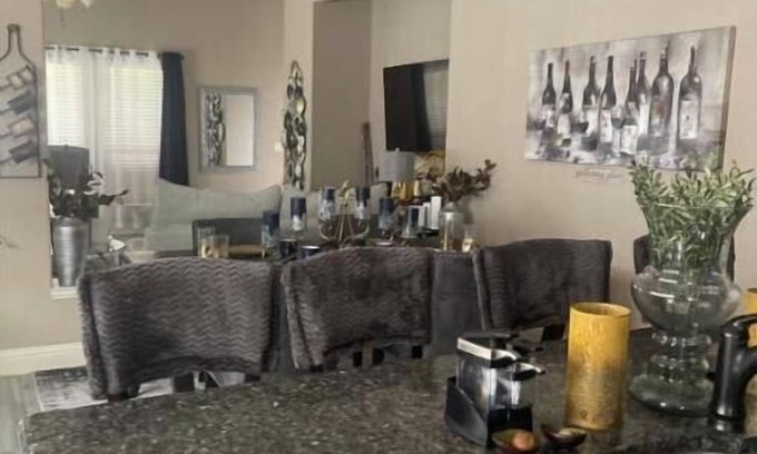 Crowley House | Charming Crowley Rental