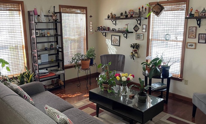 Port Matilda House | Charming cul-de-sac 5BR 3.5BA in State College, PA