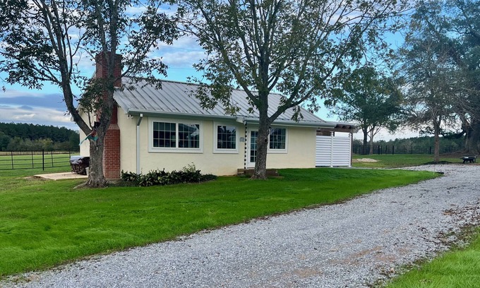 Tylertown Cottage | Charming dairy cottage & spacious grounds, fireplace, outdoor charcoal grill