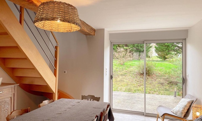 Noyers-sur-Cher Cottage | Charming Family Cottage with Garden, Near Beauval Zoo and Loire Castles