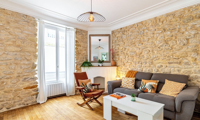 Arcueil House | Charming Family Home with Private Garden!