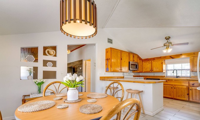 Floral City House | Charming Floral City Home 4 Mi to Downtown!