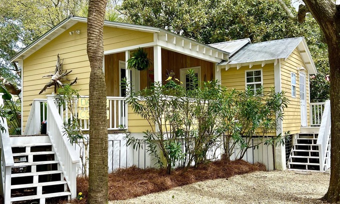 Folly Beach Cottage | Charming Folly Cottage! Steps to Downtown, Pier & Beach!