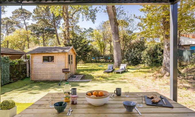 Saint-Brevin-l'Ocean Cottage | Charming Renovated House Near Beach with Garden & Parking