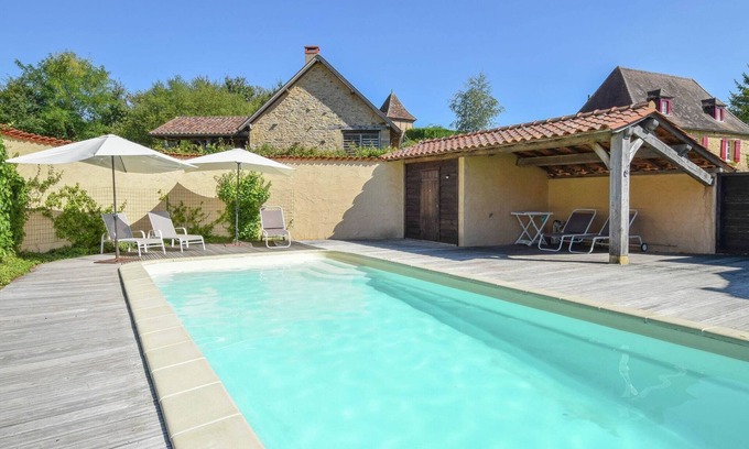 Saint-Medard-d'Excideuil Villa | Charming House in Périgord with Private Pool