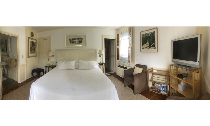 Nantucket Town House | Charming Garden Unit 1 Rooms - King Bed - Private Bath
