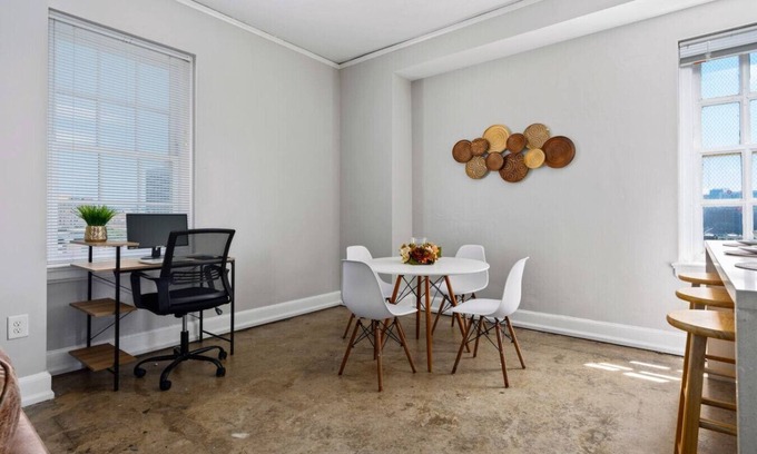 Civil Rights Historic District Apartment | Charming Historic 1bd Loft Downtown | Free Parking
