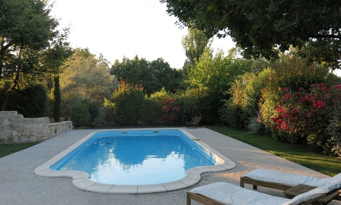 Fuveau House | Charming house, swimming pool, quiet location.