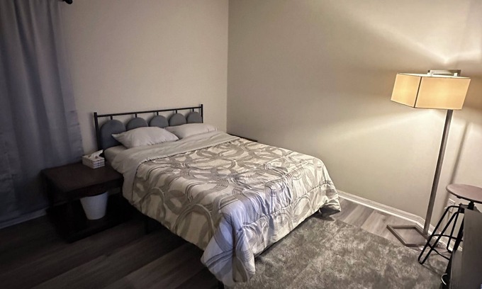 Vista East House | Charming house with WiFi and AC in awesome Orlando. 15 minutes from MCO airport.