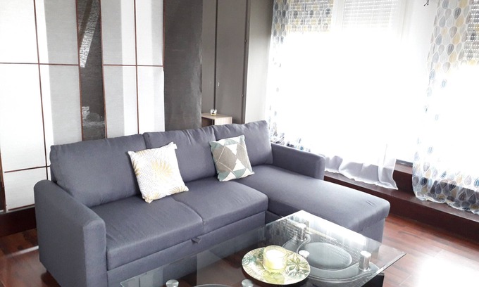 Saint-Louis Apartment | Charming Loft - 5 min from Basel Airport, 12 min From Basel center
